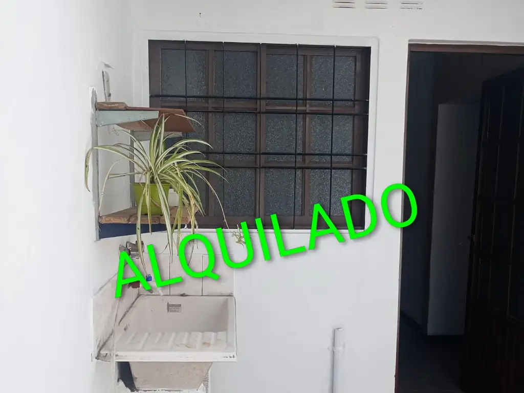 Propiedad en San Lorenzo 300