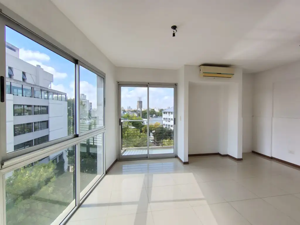 Propiedad en Enzo Bordabehere 2900