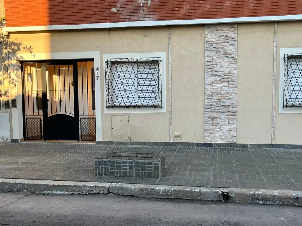 Propiedad en Paunero 1000
