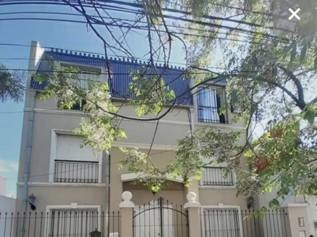 Propiedad en Carlos Pellegrini 1100