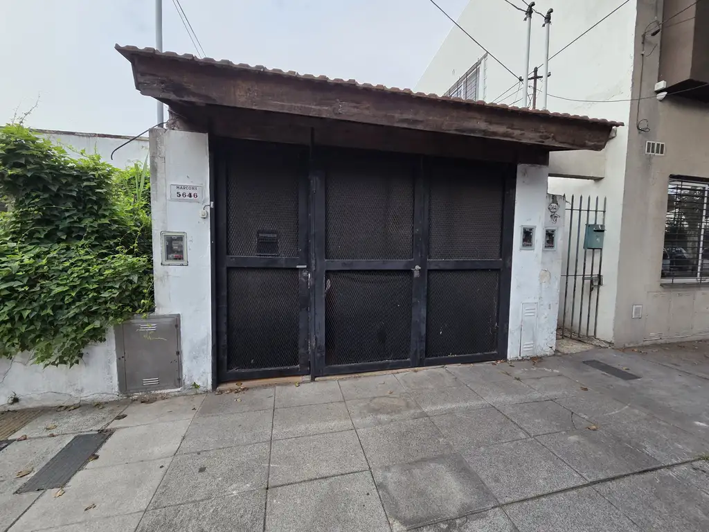 Propiedad en Guillermo Marconi 5600