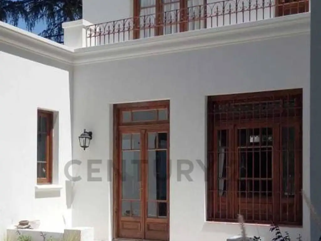 Propiedad en Charlone 3600