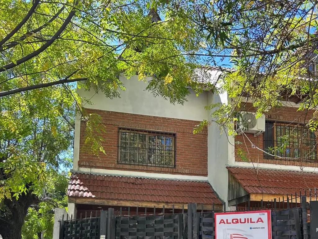 Propiedad en Gervasio Posadas 3900