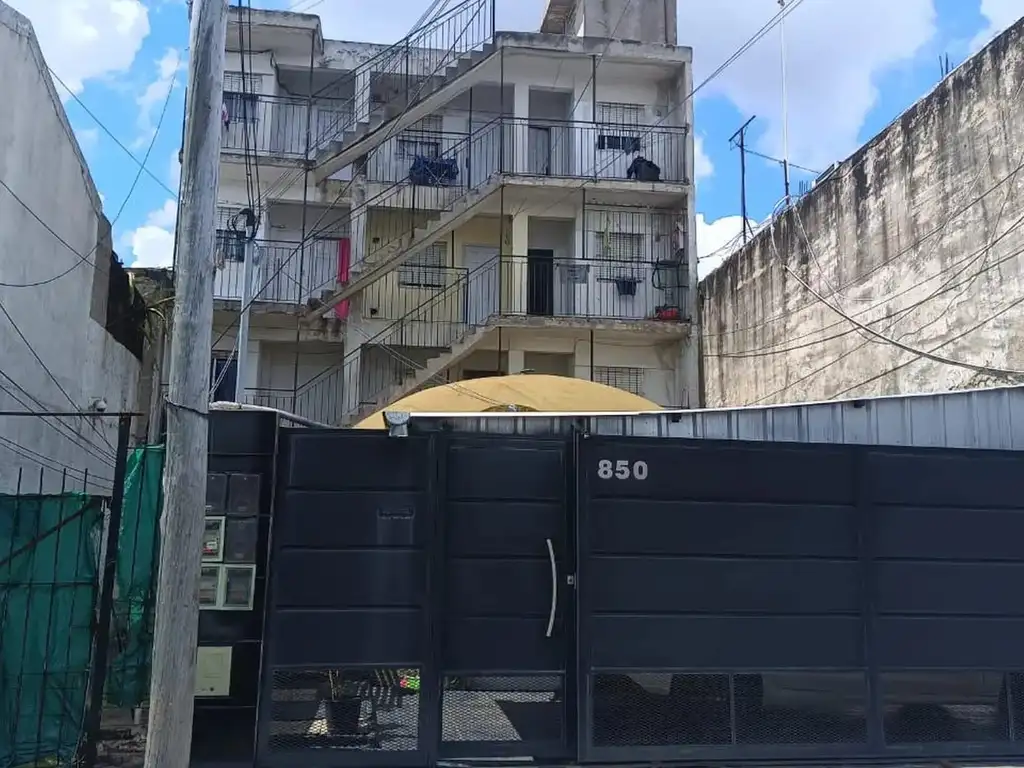 Propiedad en Chavarria 850