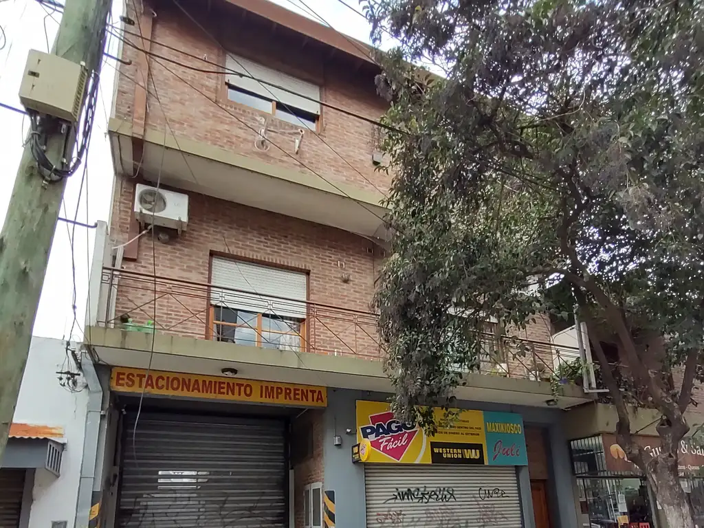 Propiedad en Avenida Argentina 700